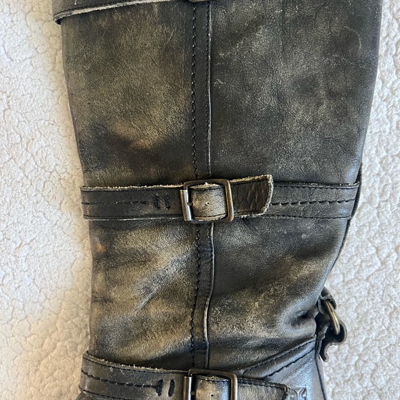 Frye Women's Black Distressed Leather Boots - Picture 6 of 13